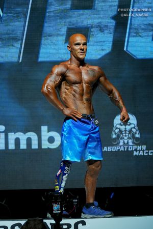 ЖЕЛЕЗНЫЙ ЧЕЛОВЕК MENS PHISIQUE